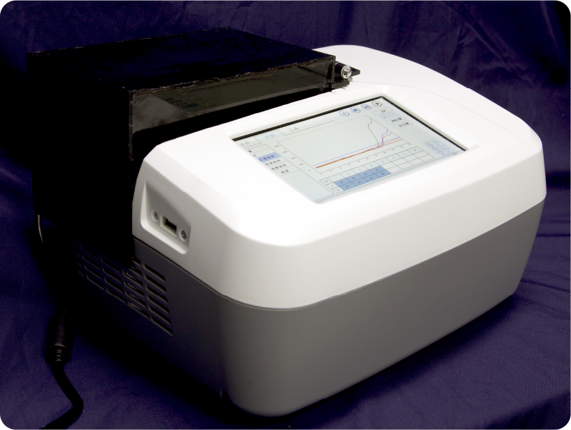 Prorich COVID-19 POC Real-Time PCR System is a multiplex real-time RT-PCR assay intended for use at the Point of Care (POC) to rapid qualitative detection of COVID-19 virus. 普銳奇新冠病毒核酸即時檢測系統，可以即時將檢體直接進行快速體外定性的新冠病毒核酸擴增反應。本產品提供一次性卡匣，只需採樣放入卡匣即可在進行核酸檢測